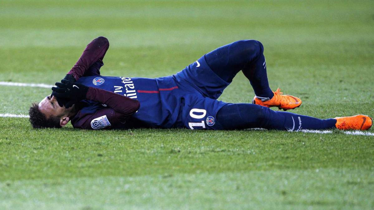 Neymar se volvió a lesionar