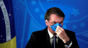 Facebook eliminó publicaciones de Jair Bolsonaro por desinformar sobre el covid-19