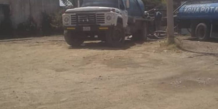 #Venezuela | Habitantes de Tucacas denuncian irregularidades en el suministro de agua