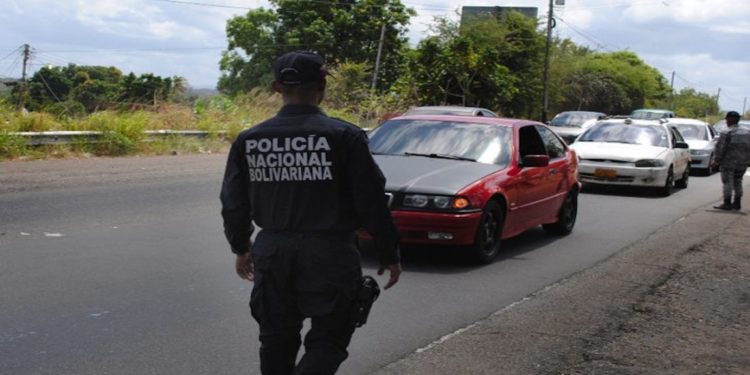 #Venezuela | Vehículo embistió a tres personas y mató a un niño en Portuguesa