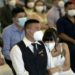 #Mundo | 44 parejas de El Salvador se casaron este 14 de febrero en plena pandemia