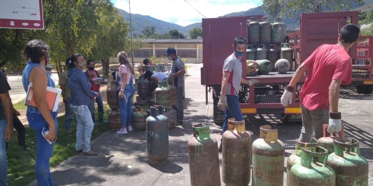 #Comunidad | Tarifas dolarizadas por gas licuado desatan desacuerdo entre vecinos de Trujillo