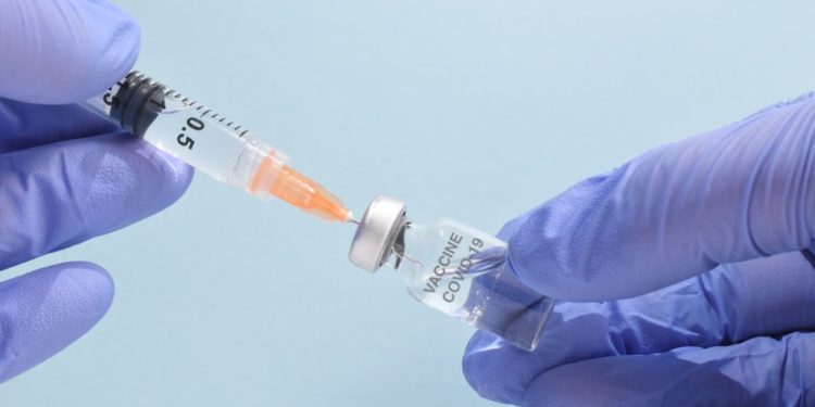 #Covid19 | Reino Unido prueba vacuna Oxford/AstraZeneza en niños