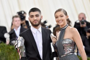 Zayn Malik y Gigi Hadid. Foto: Twitter