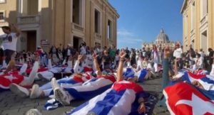Vaticano Banderas