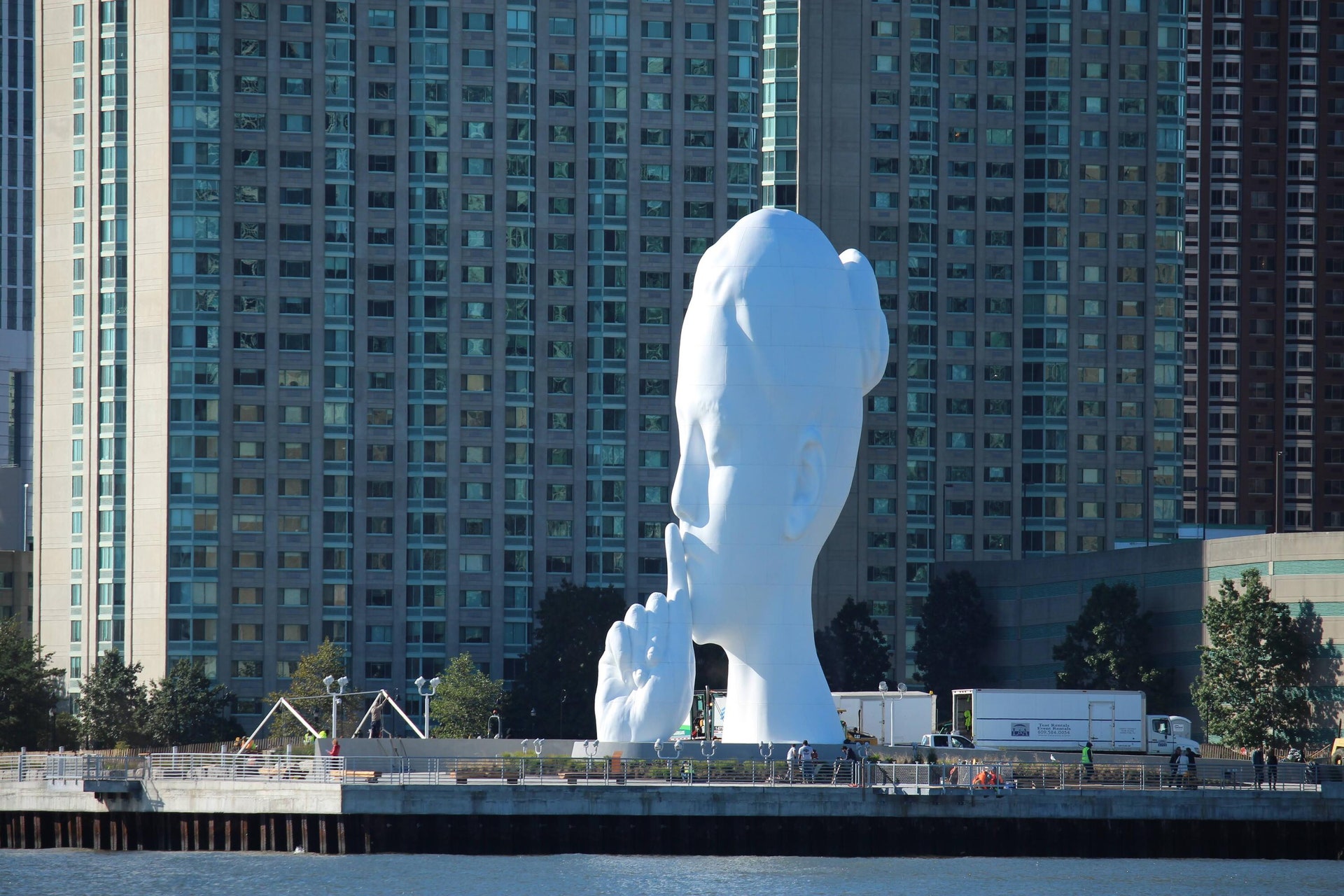 Escultura "El alma del agua". Foto: Twitter