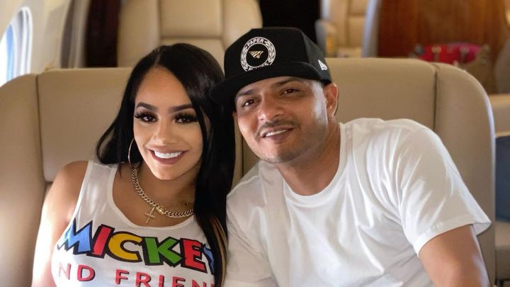 Flow La Movie junto a su esposa.
