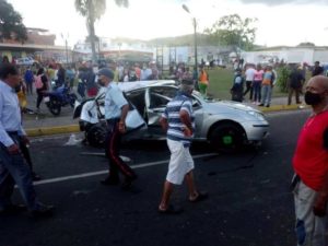 Al menos tres fallecidos tras accidente d tráfico en Upata