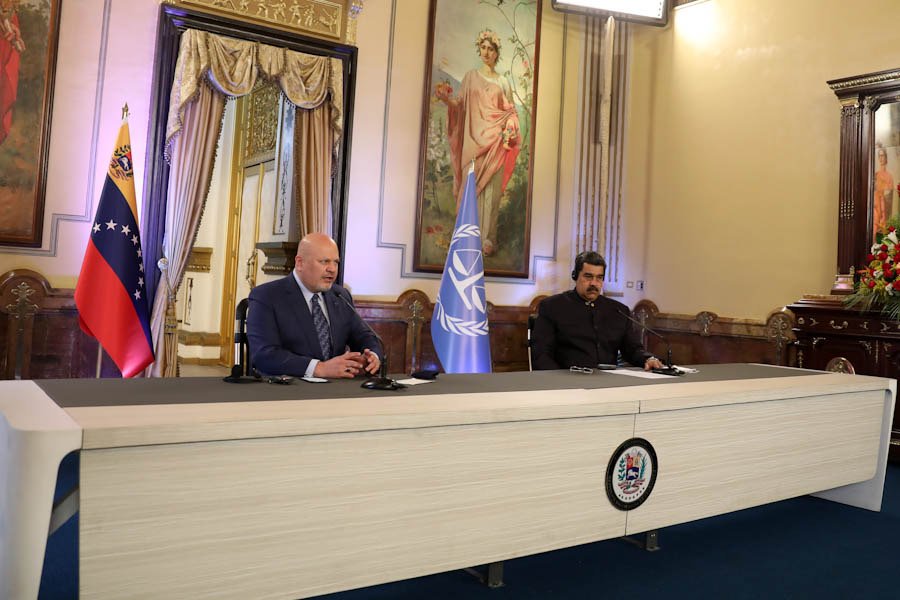 Rueda de prensa conjunta de Nicolás Maduro y el fiscal de la Corte Penal Internacional (CPI), Karim Khan. Foto: Twitter AVN.