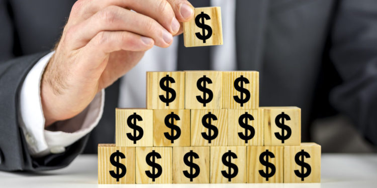 Randy García te enseña a mejorar tu relación con el dinero