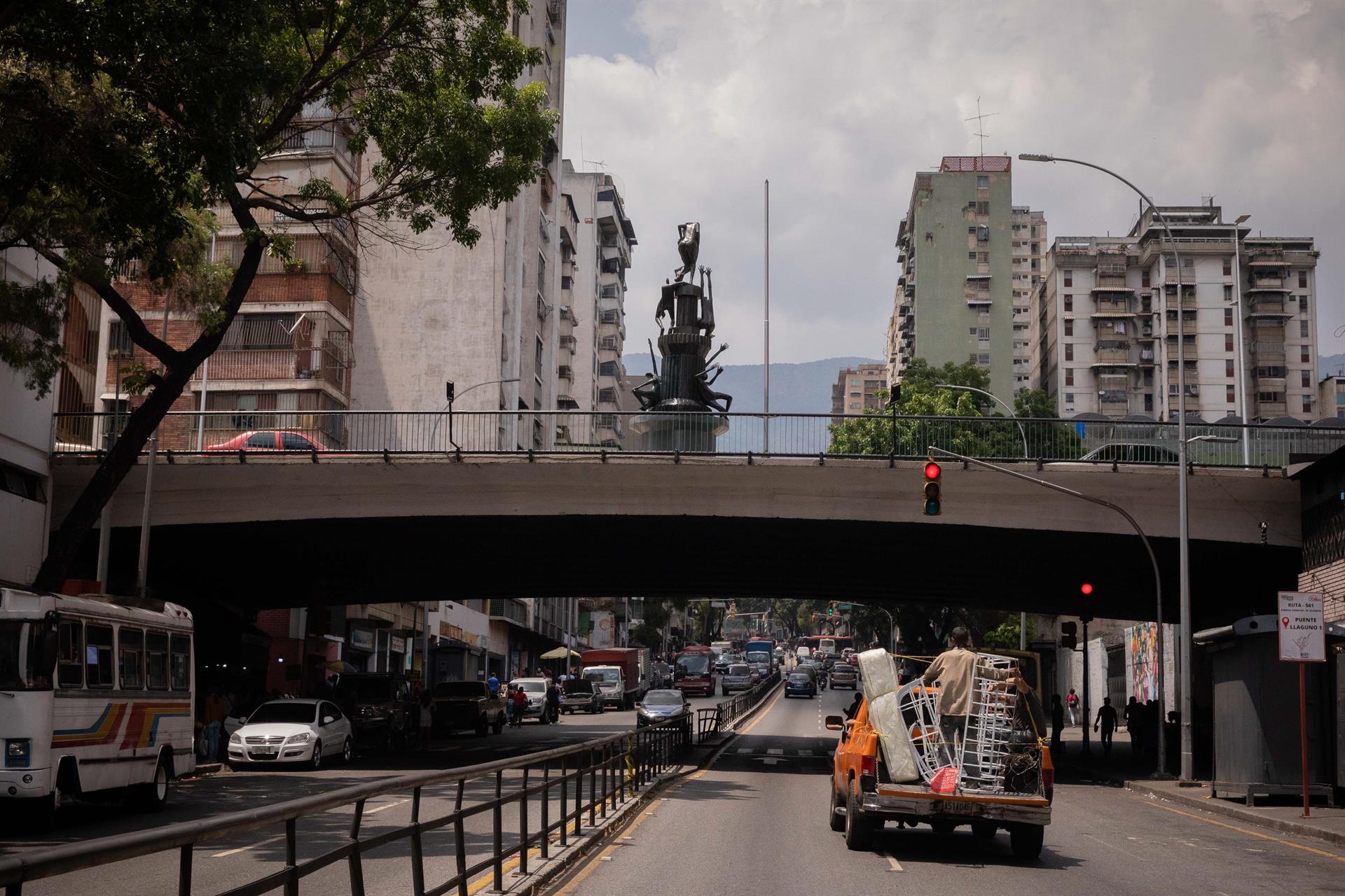 Puente Llaguno. Foto: EFE/ Rayner Peña R.