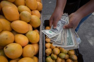 Divisas en Venezuela. Foto: EFE