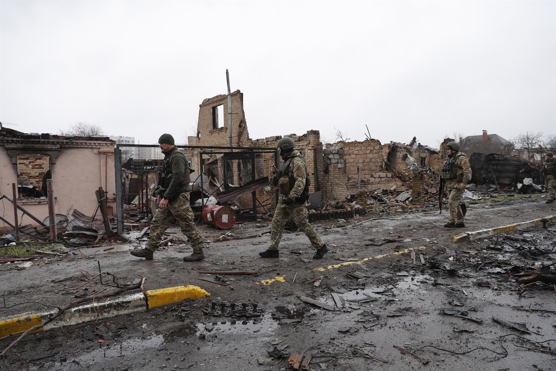 Bombardeos al sur de Ucrania dejan ocho muertos, según autoridades ataque