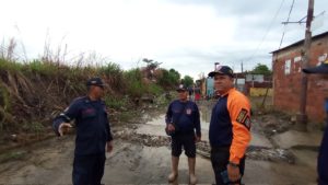 Se mantiene la alerta en Falcón por fuertes lluvias