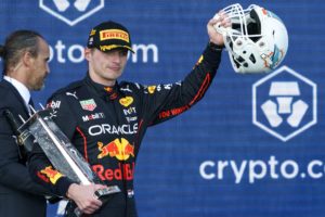 Max Verstappen venció a Leclerc para quedarse con el Gran Premio de Miami