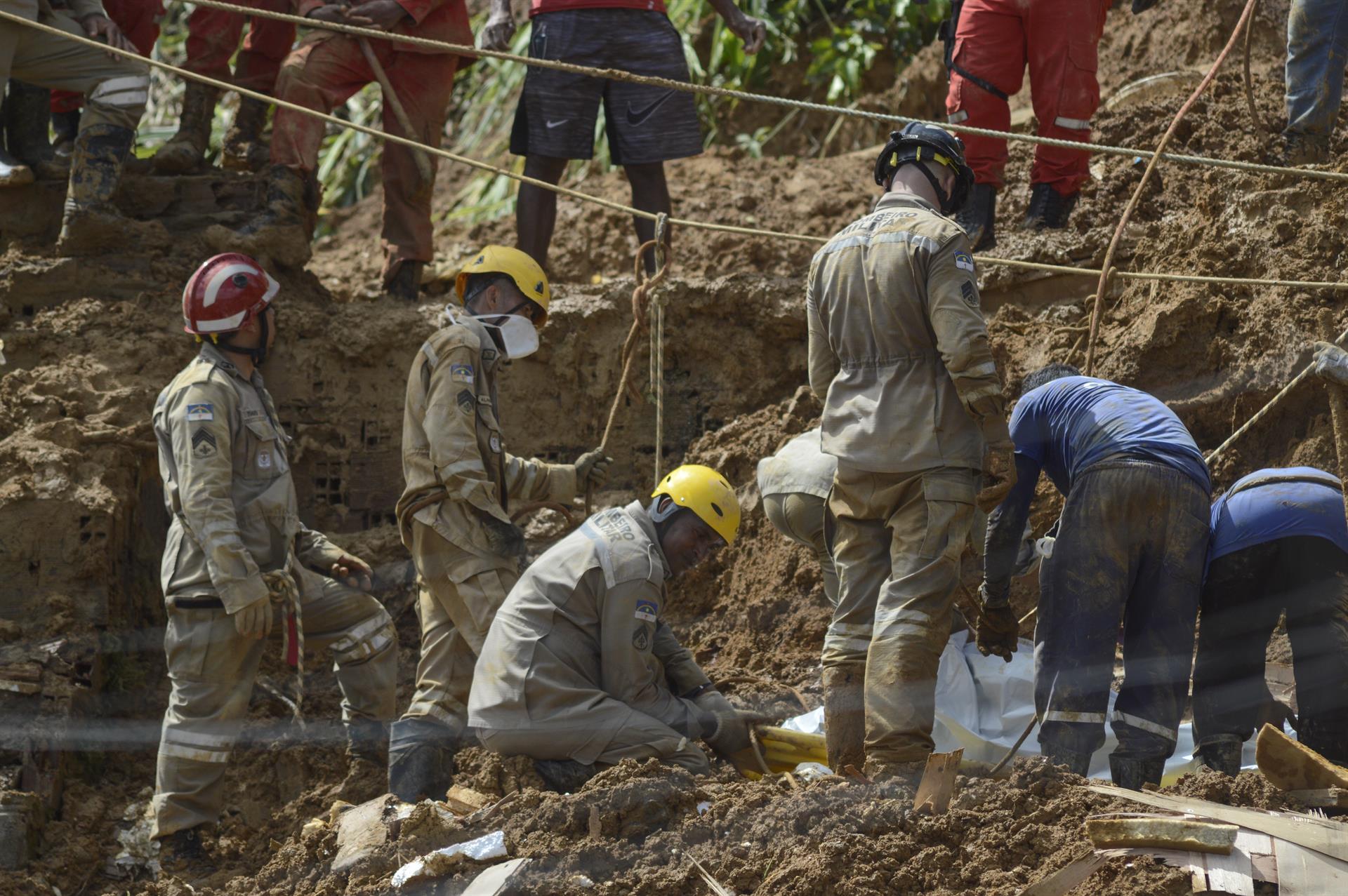 Al menos 28 muertos a causa de las fuertes lluvias en Brasil
