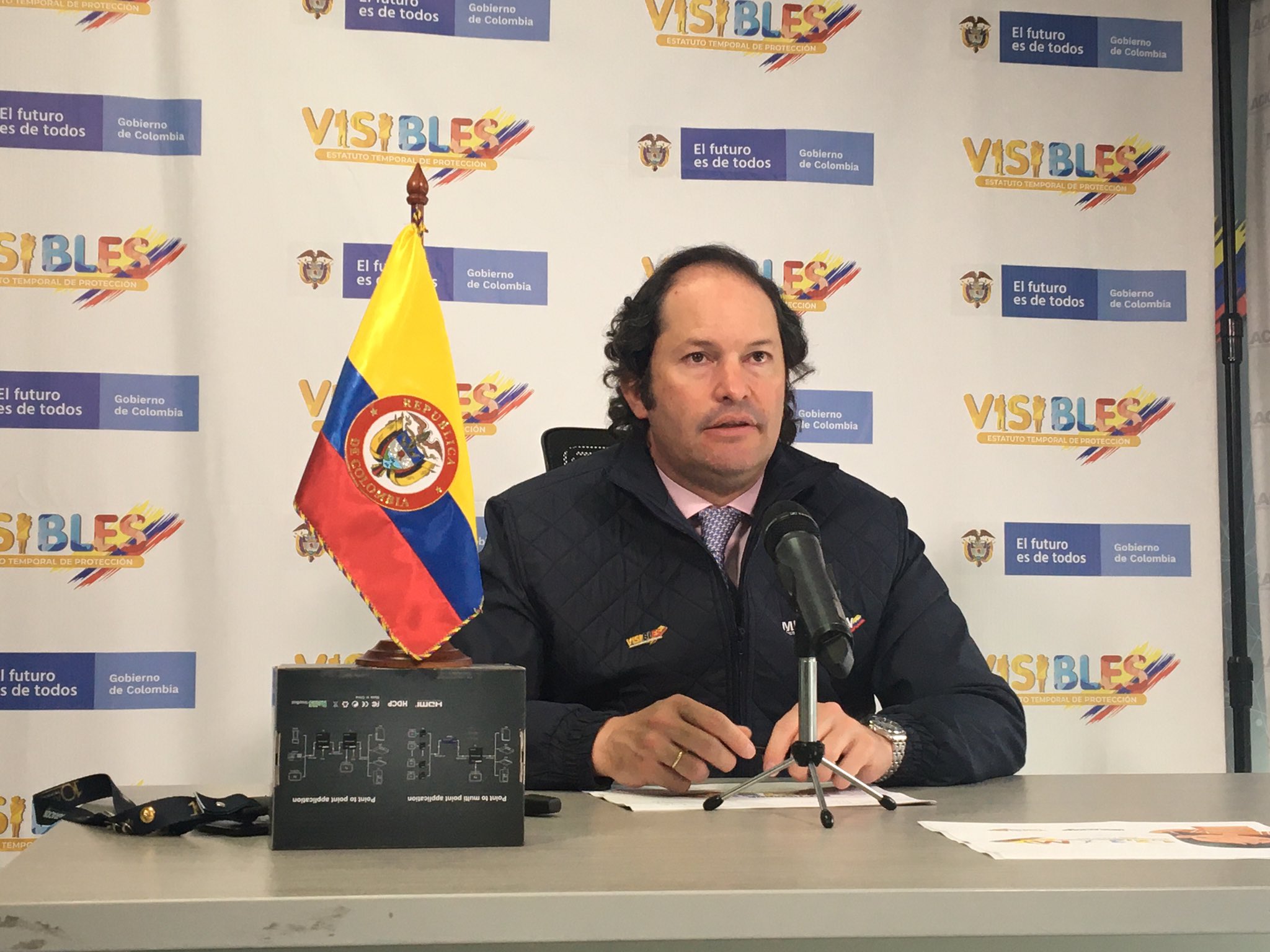 Director de Migración Colombia, Juan Francisco Espinoza. Foto: Twitter Migración Colombia.