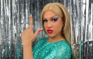 Francisco Machado, el médico cirujano que defiende los derechos LGBTQI+ como Drag queen
