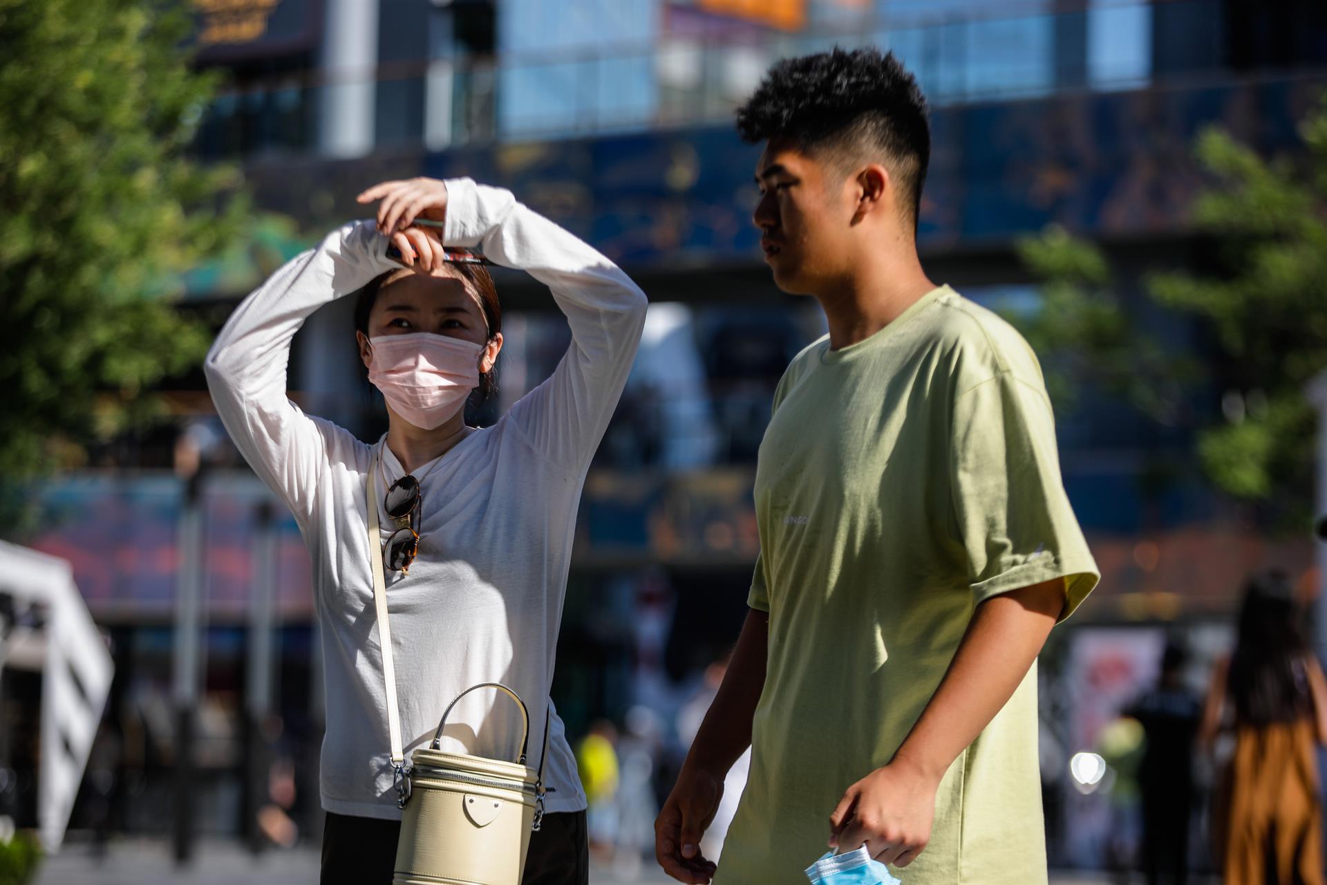 China abre viejos refugios antiaéreos por ola de calor