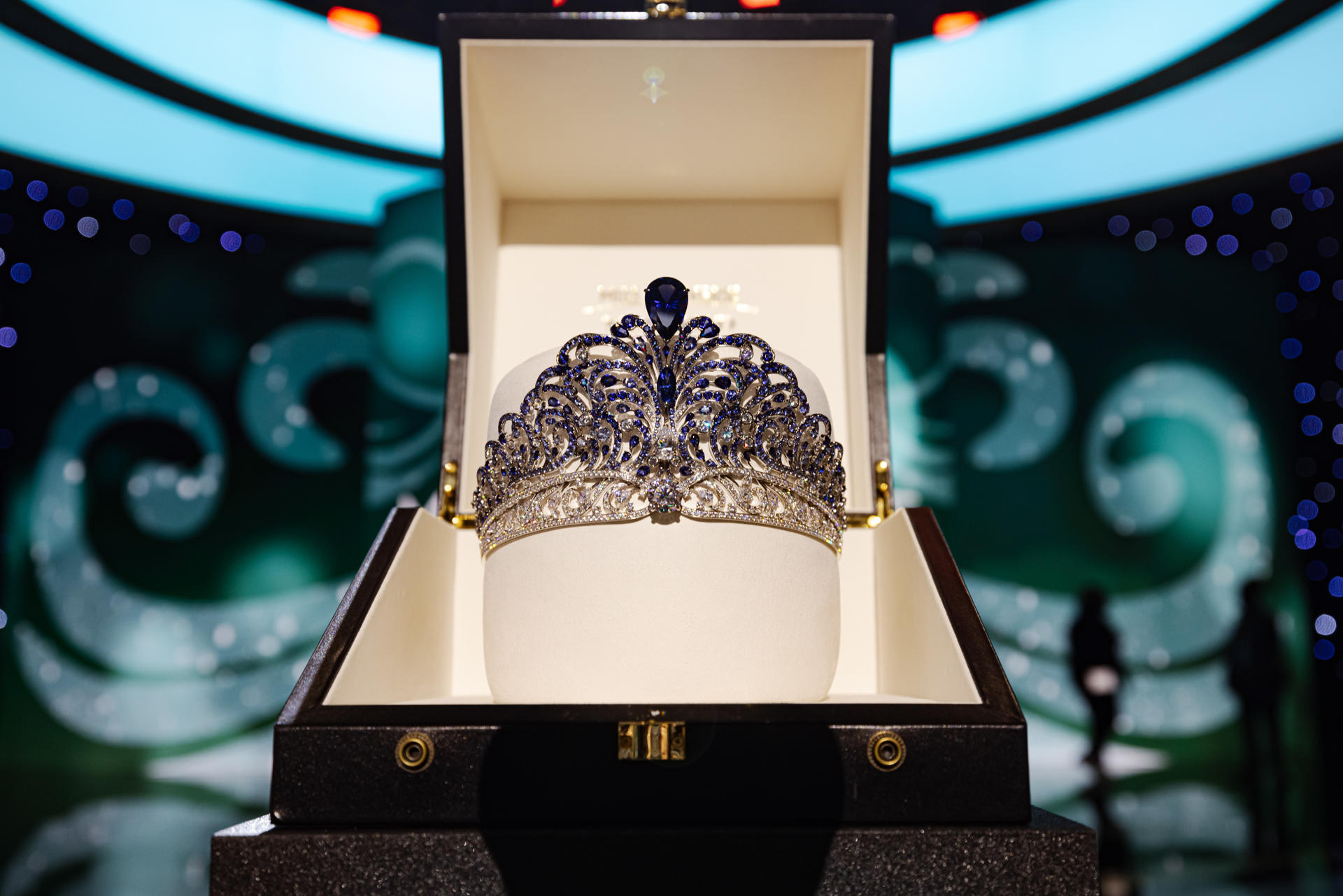 USA3071. NUEVA ORLEANS (LA, EEUU), 12/01/2023.- Fotografía cedida por Miss Universo donde se muestra la corona elaborada por la firma Mouawad para Miss Universo durante su presentación hoy, en el Ernest N. Morial Convention Center en Nueva Orleans, Luisiana (EEUU). EFE/ Benjamin Askinas.