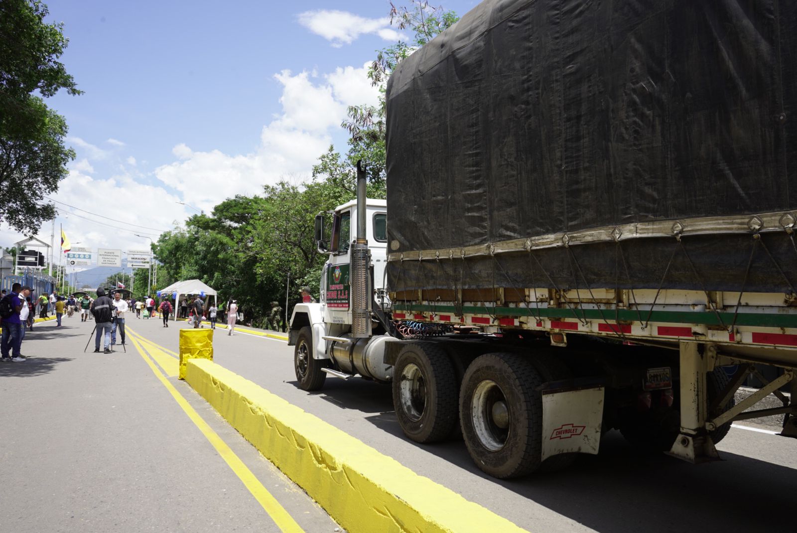 Desde septiembre del 2022, se reabrieron para el paso de carga los puentes Francisco de Paula, Simón Bolívar y Atanasio Girardot, que comunican a Colombia y Venezuela por Norte de Santander. Foto: Ministerio de Comercio de Colombia.