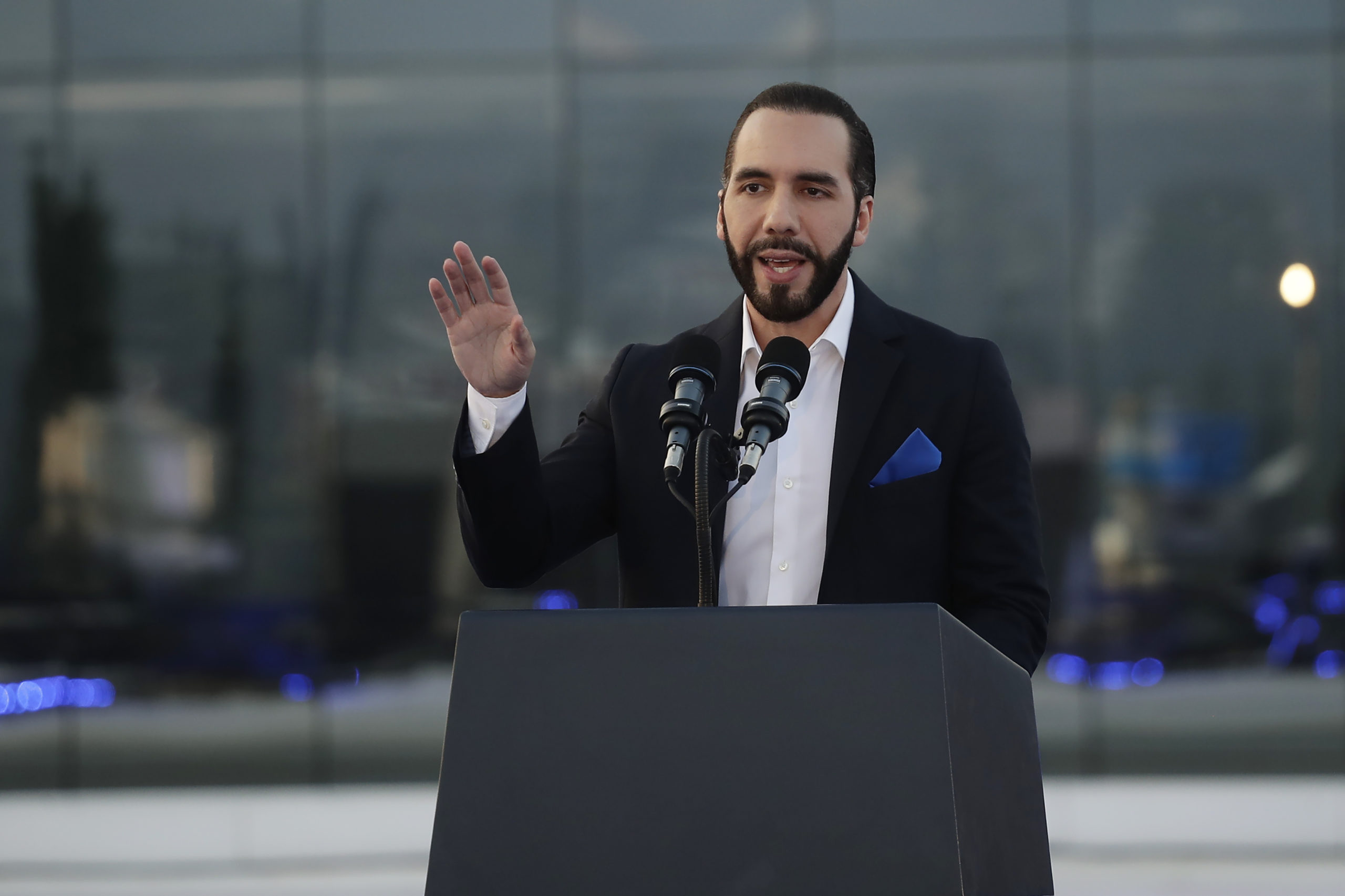 Nayib Bukele, presidente de El Salvador, en el acto de apertura de oficinas de Google en esa nación. Foto: EFE.